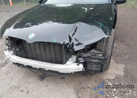 2020 BMW 750I xDrive z USA, uszkodzony, nr VIN WBA7U2C08LGM27610